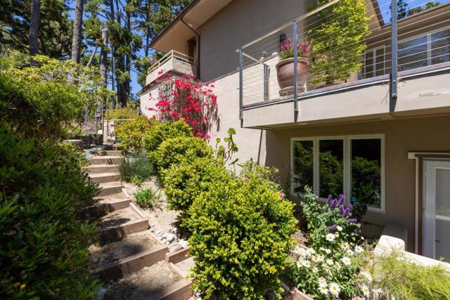 4043 Costado Road, Pebble Beach CA: https://media.crmls.org/mediaz/456476f1-fd55-4921-9235-351ce46f2db0.jpg
