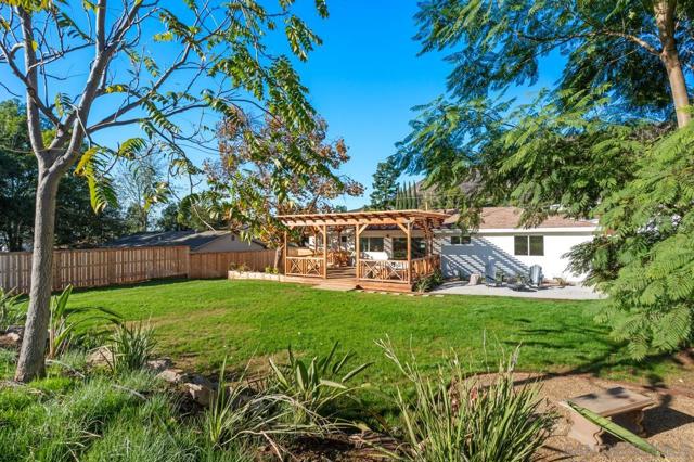 1155 Pepper Dr, El Cajon CA: https://media.crmls.org/mediaz/4564d6be-4504-489f-8bfe-83f5cfce8670.jpg