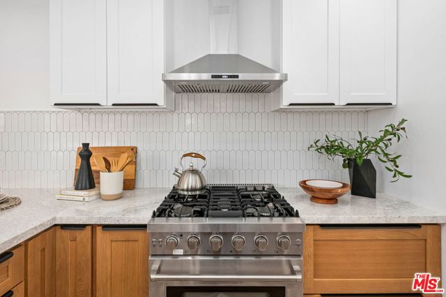 617 Micheltorena Street, Los Angeles CA: https://media.crmls.org/mediaz/45654f1e-24be-4313-9b3e-e7d9edeeb4ba.jpg