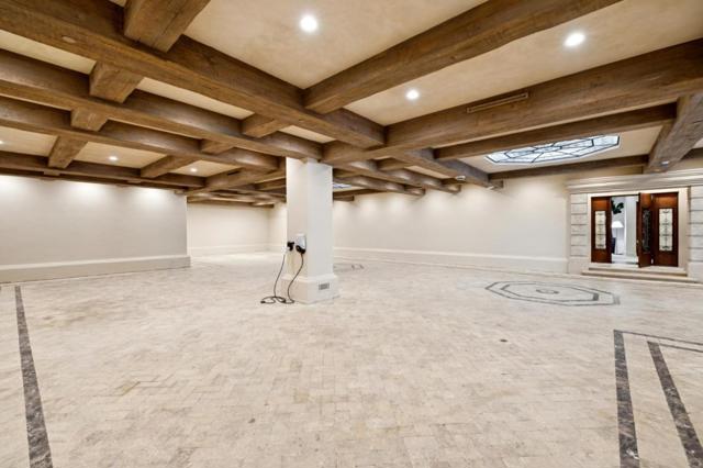 241 Polhemus Avenue, Atherton CA: https://media.crmls.org/mediaz/45659c71-7b88-46f7-8f99-0ad90bb379e5.jpg