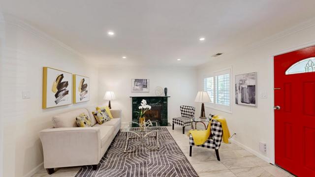 175 G Street, Redwood City CA: https://media.crmls.org/mediaz/456623a9-f7fb-42c6-886e-f734e8941746.jpg