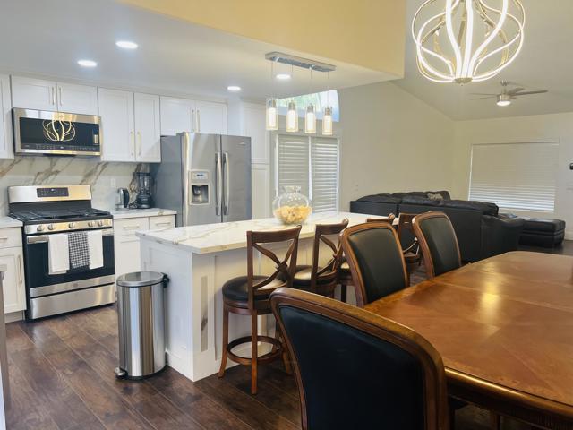 D2CC69E8-ADFD-463E-82BF-25E403C37DA7