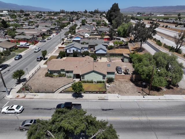 434 Oak Avenue, Greenfield CA: https://media.crmls.org/mediaz/456a08e4-971f-4779-ade3-c6378d08e080.jpg