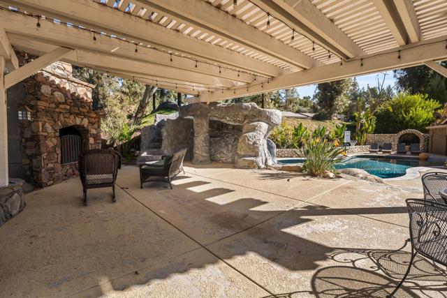 Image 52 of 69 For 2672 Big Wagon Road