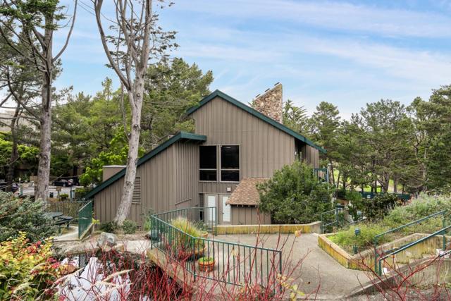 359 Half Moon Lane, Daly City CA: https://media.crmls.org/mediaz/456b70e1-cde8-41b8-8447-270f441074e2.jpg