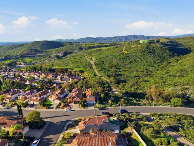 Detail Gallery Image 47 of 52 For 14493 Corte Lampara, San Diego,  CA 92129 - 3 Beds | 2/1 Baths