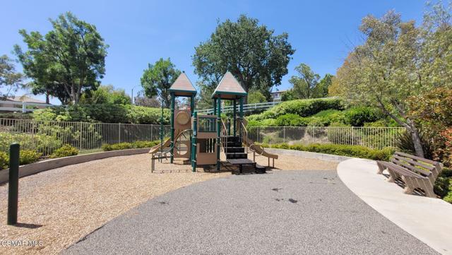 28097 Promontory Lane, Valencia CA: https://media.crmls.org/mediaz/456cd92b-a771-43b7-82e6-71deefd21499.jpg