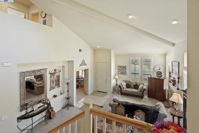 Image 11 of 53 For 5854 Riverbank Cir
