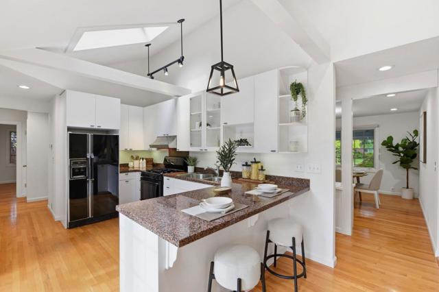 Image 10 of 44 For 7027 Brooktree Way