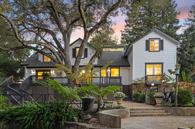 19050 Camino Barco, Saratoga CA: https://media.crmls.org/mediaz/456e782f-5d9c-418e-8fc0-a28a18cc6ea9.jpg