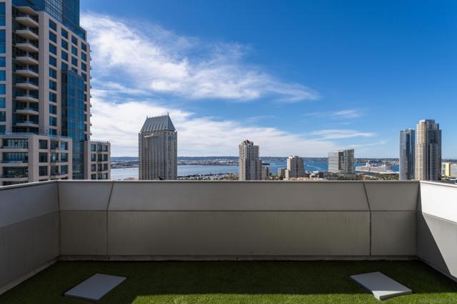 Image 56 of 66 For 645 Front St  2204