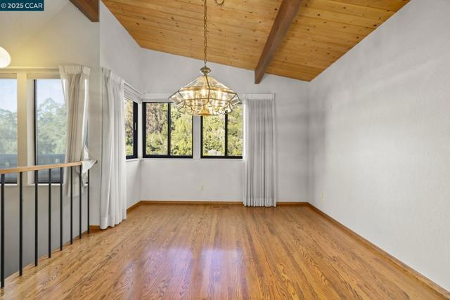 1383 Alvarado Rd, Berkeley CA: https://media.crmls.org/mediaz/45700f5f-f4f9-440e-bee0-8a3e932d4fc2.jpg