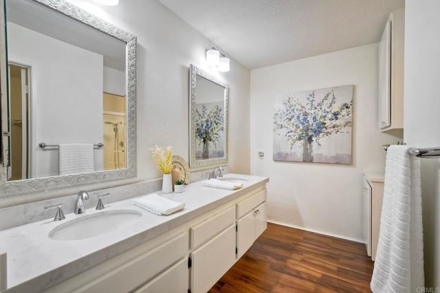 3536 Sky Haven Lane, Oceanside CA: https://media.crmls.org/mediaz/4570437f-1bb8-49aa-9642-585e306a3b3e.jpg
