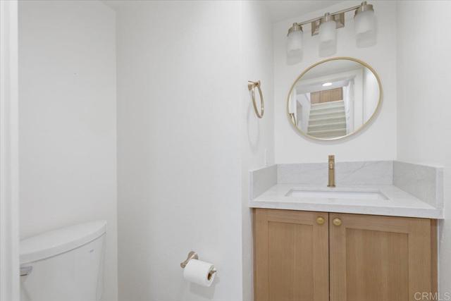 Detail Gallery Image 10 of 48 For 2510 Aperture Circle, San Diego,  CA 92108 - 3 Beds | 2/1 Baths