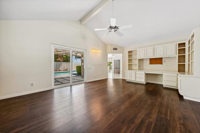 Image 25 of 37 For 72890 Amber Street