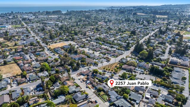 2257 Juan Pablo Lane, Santa Cruz CA: https://media.crmls.org/mediaz/45720d8e-3dcb-44d0-a870-b51488ab3756.jpg