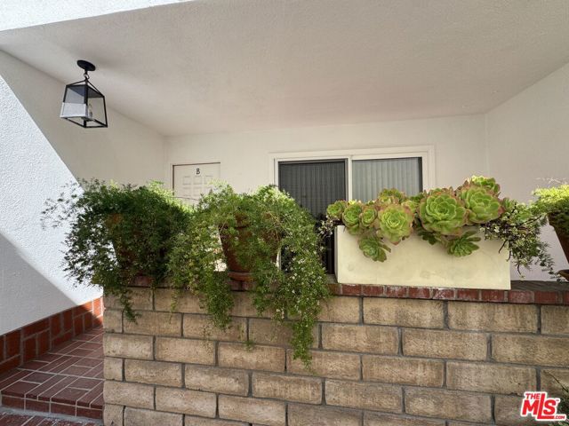1138 23rd, B photo 9
