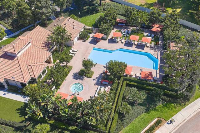 Detail Gallery Image 26 of 27 For 6917 Pear Tree Dr, Carlsbad,  CA 92011 - 2 Beds | 2/1 Baths
