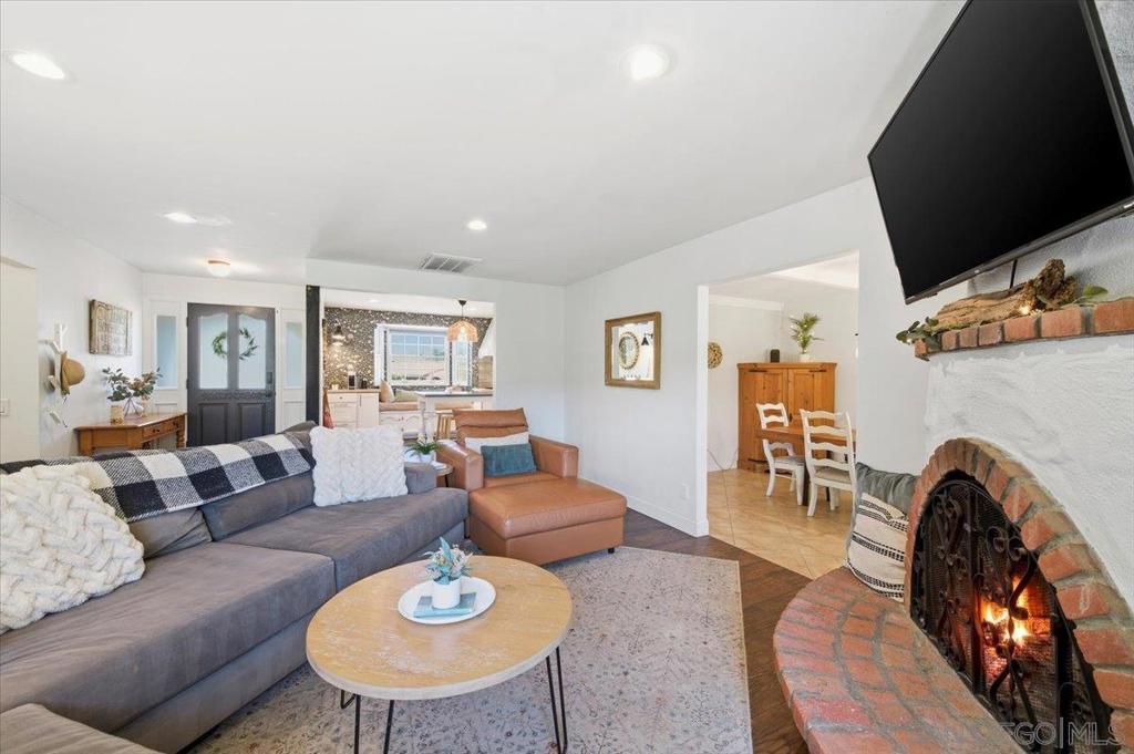 14270 Hacienda - photo 15