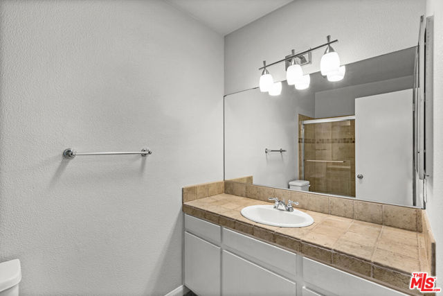 1342 HARVARD Street, Santa Monica CA: https://media.crmls.org/mediaz/4575b978-d5dd-4e31-82e2-5b0e54609566.jpg