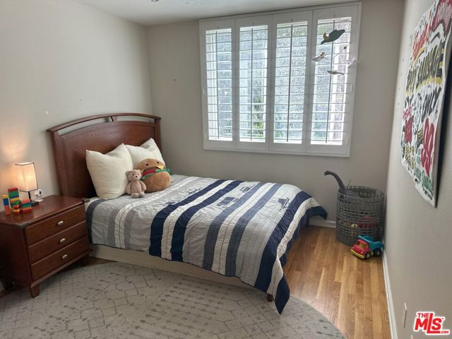 11662 Iowa Avenue, Los Angeles CA: https://media.crmls.org/mediaz/4575c8c0-85c7-44af-b77e-0cd8b1bdae53.jpg
