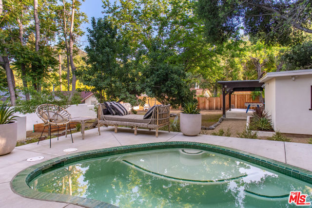1362 OLD TOPANGA CANYON Road photo 6