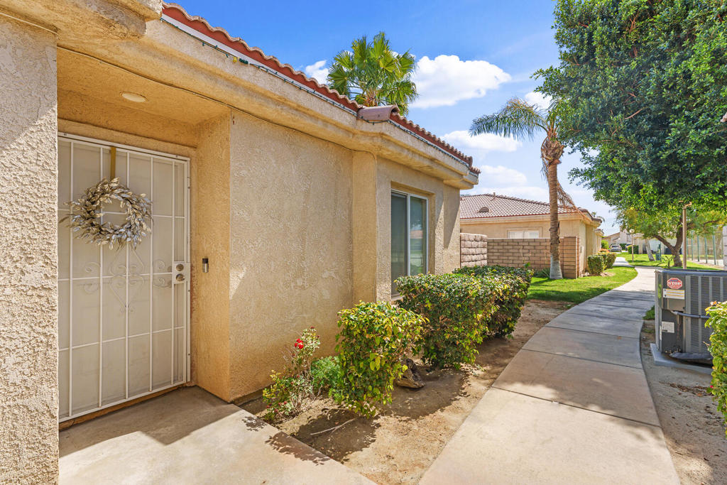 MLS #219126265DA image #12