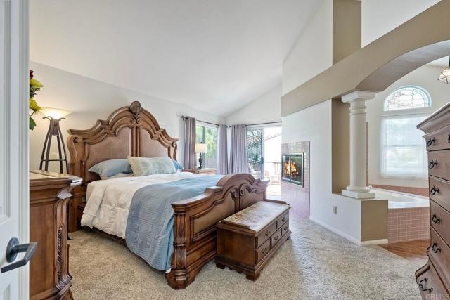 3737 Hillview Way, Oceanside CA: https://media.crmls.org/mediaz/45776b54-c298-4778-8a57-15afabcb0d09.jpg
