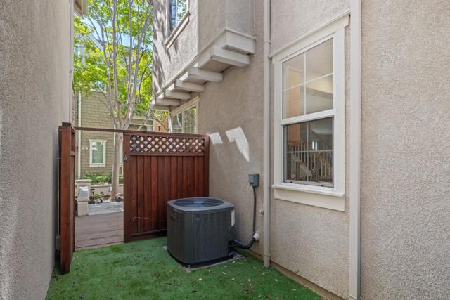 4126 Tobin Circle, Santa Clara CA: https://media.crmls.org/mediaz/45787c13-d029-455d-90d4-b8063b124ae0.jpg