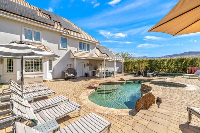 71530 Quail Trail, Palm Desert CA: https://media.crmls.org/mediaz/4578aacc-a9be-44e1-bff9-164c835d085b.jpg