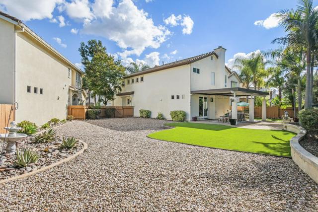 Detail Gallery Image 14 of 36 For 11849 Westview Parkway, San Diego,  CA 92126 - 5 Beds | 3 Baths