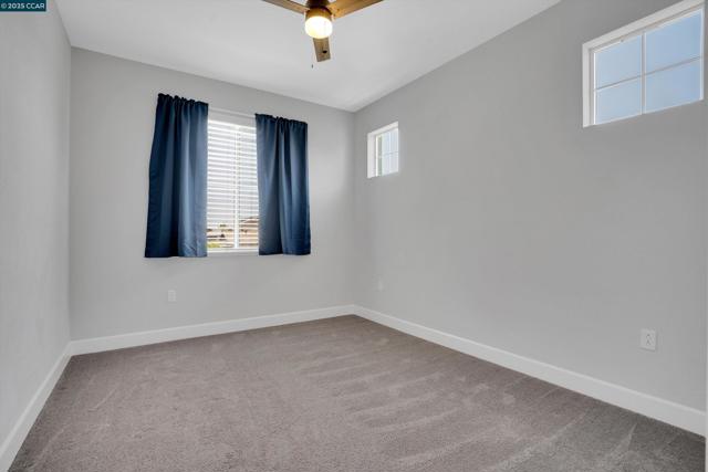 38 Pato Ct, Oakley CA: https://media.crmls.org/mediaz/4579d481-455a-4732-96e0-67d512d2001e.jpg