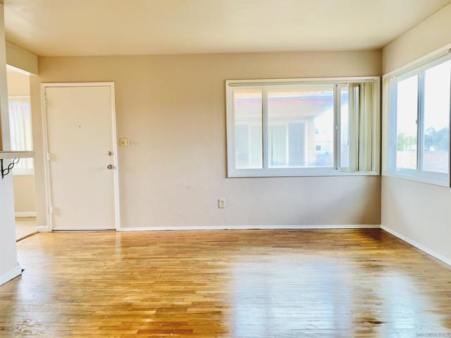 Image 12 of 20 For 1173 Felspar St.