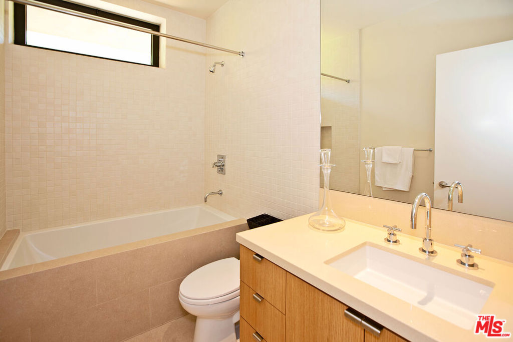 MLS #26863541 image #24