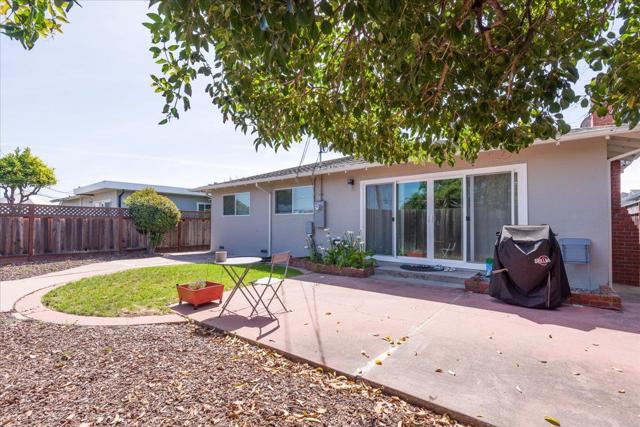 1089 Annapolis Drive, San Mateo CA: https://media.crmls.org/mediaz/457a611d-a954-43fc-aca8-271af45f07f8.jpg