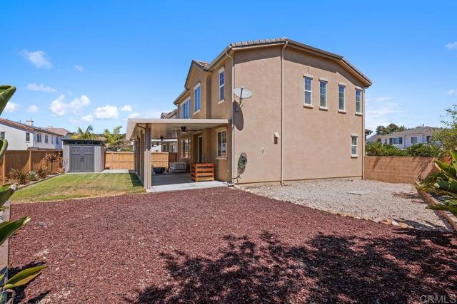 4016 Lake Shore Lane, Fallbrook CA: https://media.crmls.org/mediaz/457e8daa-67a0-413d-bc8d-f126d75582cb.jpg