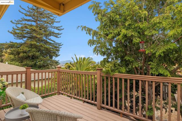 1494 Olive Ave, Richmond CA: https://media.crmls.org/mediaz/4583d923-7e7f-42de-8cf6-22f540459cbf.jpg