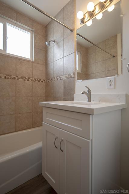 1220 FELPSAR BATH