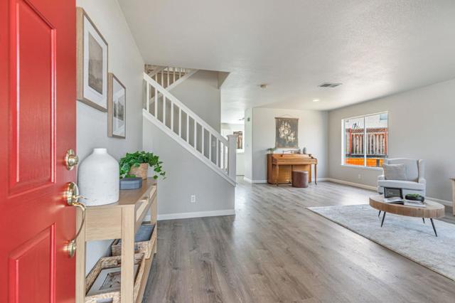 1770 Brentwood Court, Hollister CA: https://media.crmls.org/mediaz/45867512-8560-4104-817d-6a1274767474.jpg