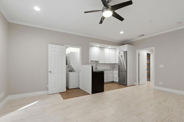 12387 Stonebrook Drive, Los Altos Hills CA: https://media.crmls.org/mediaz/458794c2-fcbf-4b58-a488-3a8818fec2cf.jpg