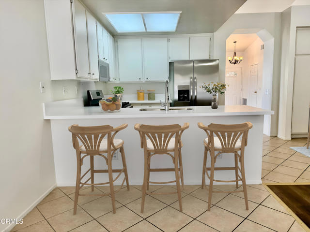 44543 Tarragon Drive, Lancaster CA: https://media.crmls.org/mediaz/4587de1a-59d5-4660-bea4-b845838e9f92.jpg