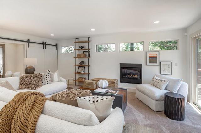 15902 Rochin Terrace, Los Gatos CA: https://media.crmls.org/mediaz/4588a1de-55ac-4a75-8ed7-571788272e94.jpg