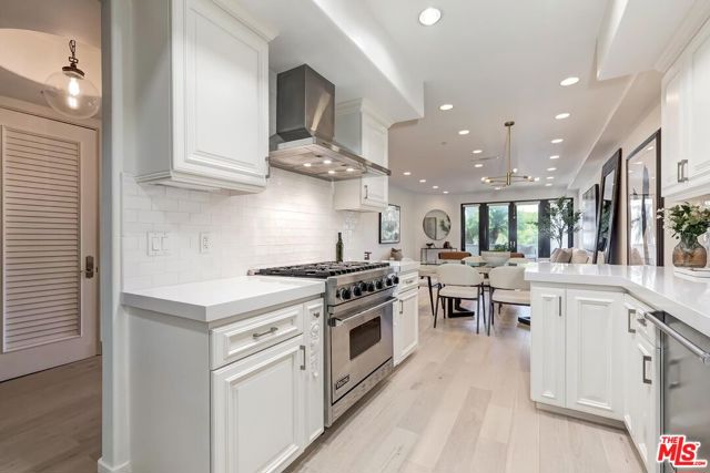 2 Bed Home for Sale in Los Angeles, California