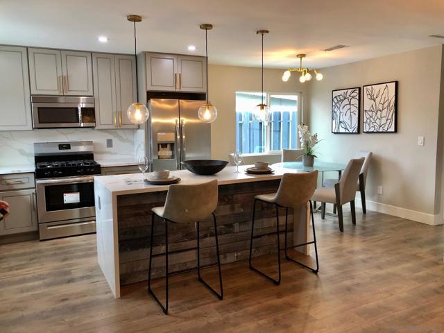 5358 conrad ave, San Diego CA: https://media.crmls.org/mediaz/45899eb5-b740-4eb8-be0b-0133806d4b24.jpg
