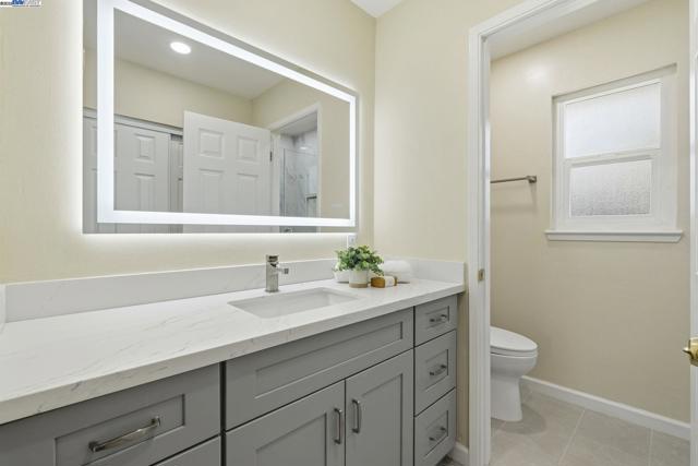 42293 Camino Santa Barbara, Fremont CA: https://media.crmls.org/mediaz/458b43c7-e50d-4f39-807c-f1a7b0d28264.jpg