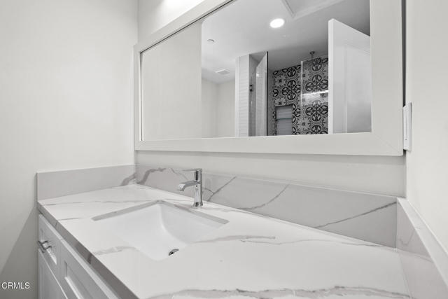 Detail Gallery Image 12 of 20 For 4333 Portola Ave, Los Angeles,  CA 90032 - 4 Beds | 5 Baths