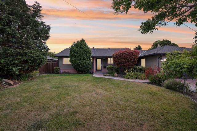 37987 Alta Drive, Fremont CA: https://media.crmls.org/mediaz/458be508-9434-415a-b548-ede602736cf4.jpg