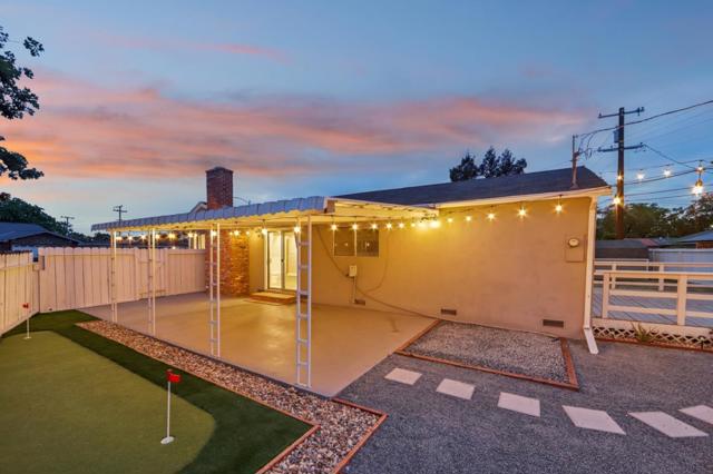 4273 Glazier Court, Concord CA: https://media.crmls.org/mediaz/458caf6a-ff73-46b2-a1ce-8d7253a8c332.jpg