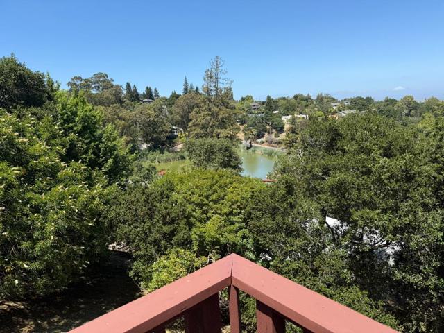 514 Live Oak Lane, Redwood City CA: https://media.crmls.org/mediaz/458ce231-af93-4329-811a-890a8dcc8b0d.jpg