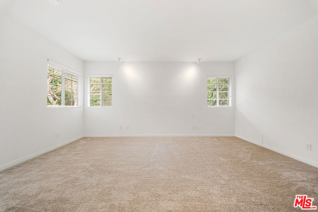 MLS #26848881 image #36